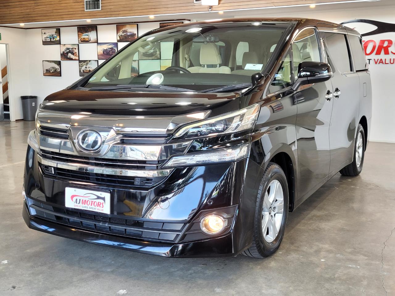 2017 Toyota Vellfire