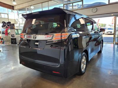 2017 Toyota Vellfire - Thumbnail