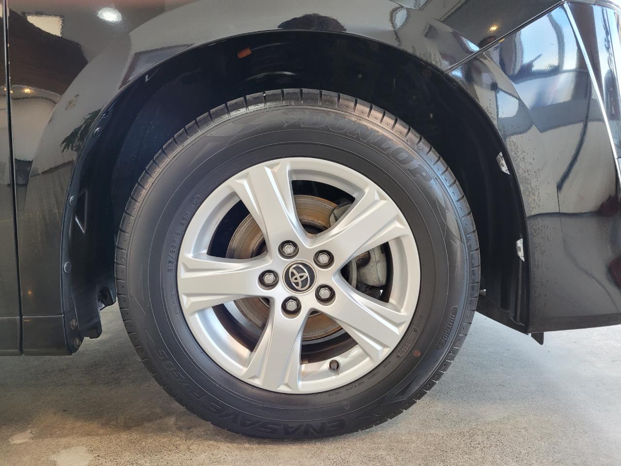 2017 Toyota Vellfire