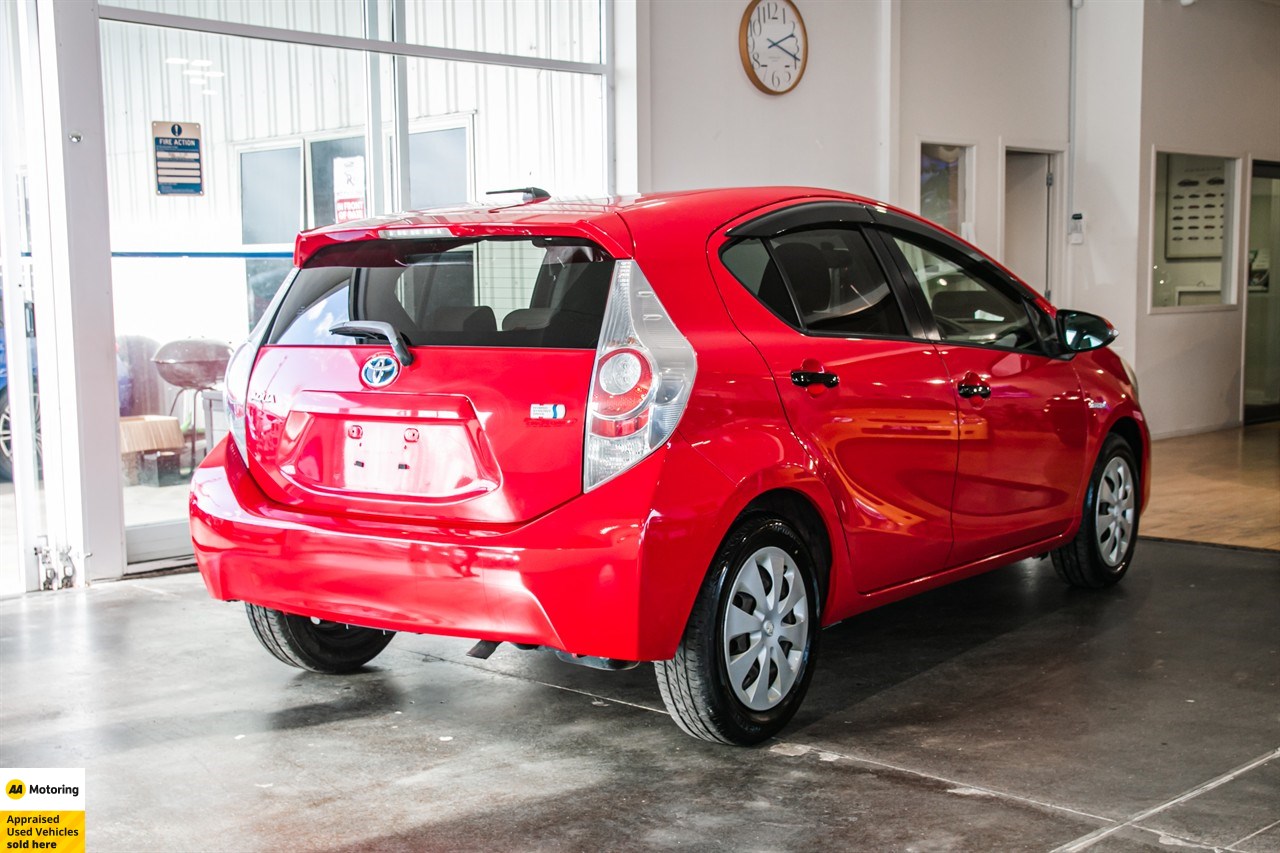 2012 Toyota Aqua
