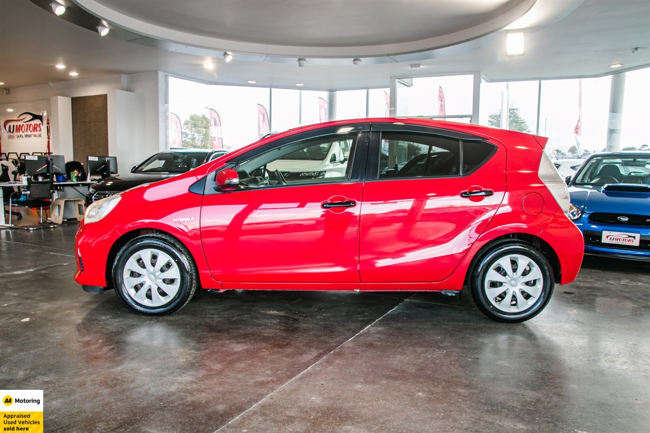 2012 Toyota Aqua