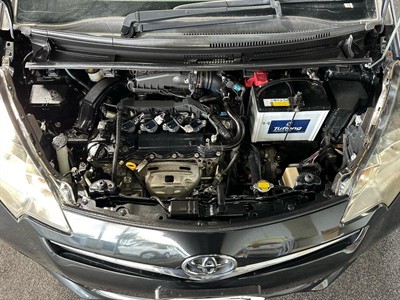 2012 Toyota Ractis - Thumbnail