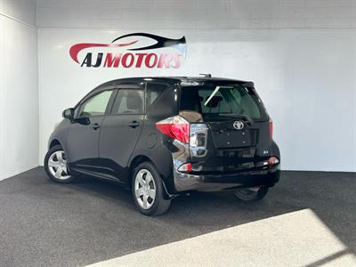 2012 Toyota Ractis - Thumbnail