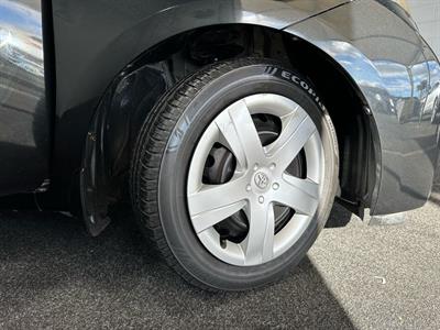 2012 Toyota Ractis - Thumbnail