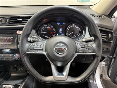 2022 Nissan X-Trail - Thumbnail