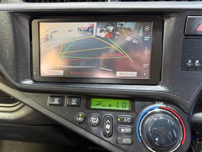 2012 Toyota Aqua - Thumbnail