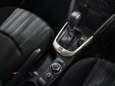 2020 Mazda 2 - Thumbnail