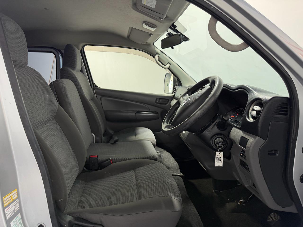 2016 Nissan Caravan
