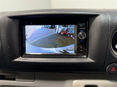 2016 Nissan Caravan - Thumbnail
