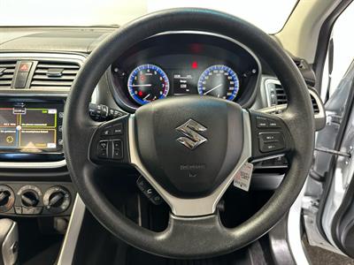 2017 Suzuki SX4 - Thumbnail
