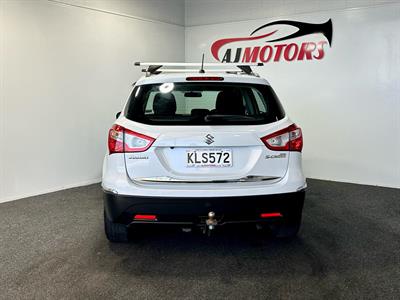 2017 Suzuki SX4 - Thumbnail