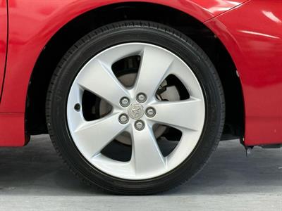 2012 Toyota Prius - Thumbnail