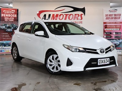 2013 Toyota Corolla - Thumbnail