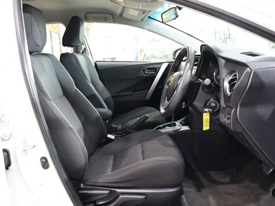 2013 Toyota Corolla - Thumbnail