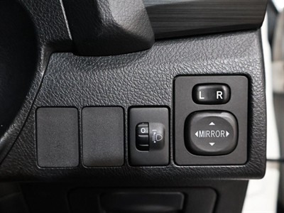 2013 Toyota Corolla - Thumbnail