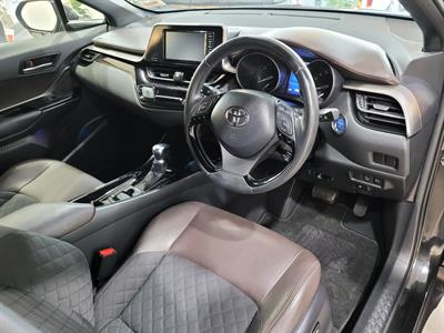 2018 Toyota C-HR - Thumbnail