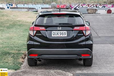2015 Honda Vezel - Thumbnail
