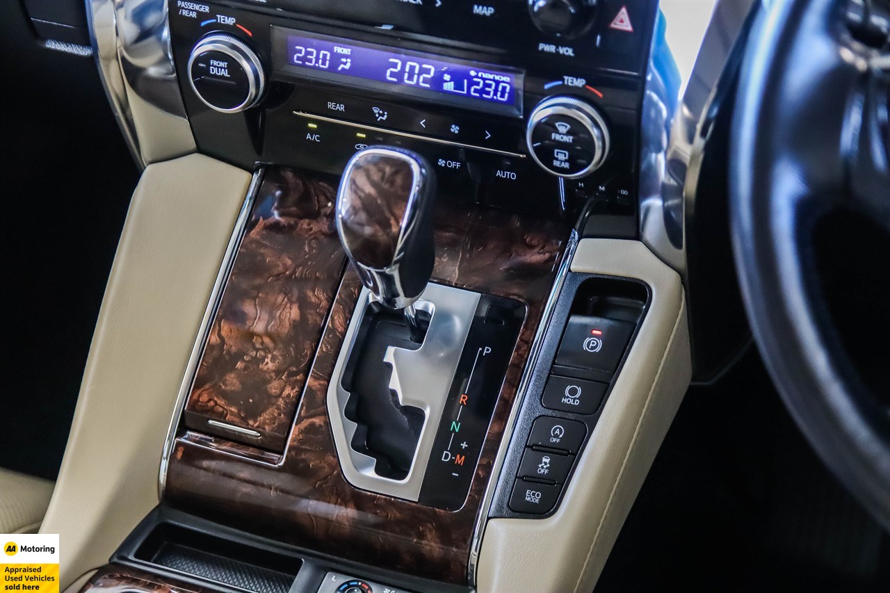 2020 Toyota Vellfire