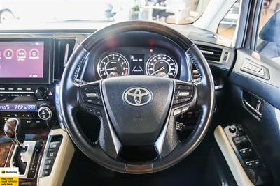 2020 Toyota Vellfire - Thumbnail