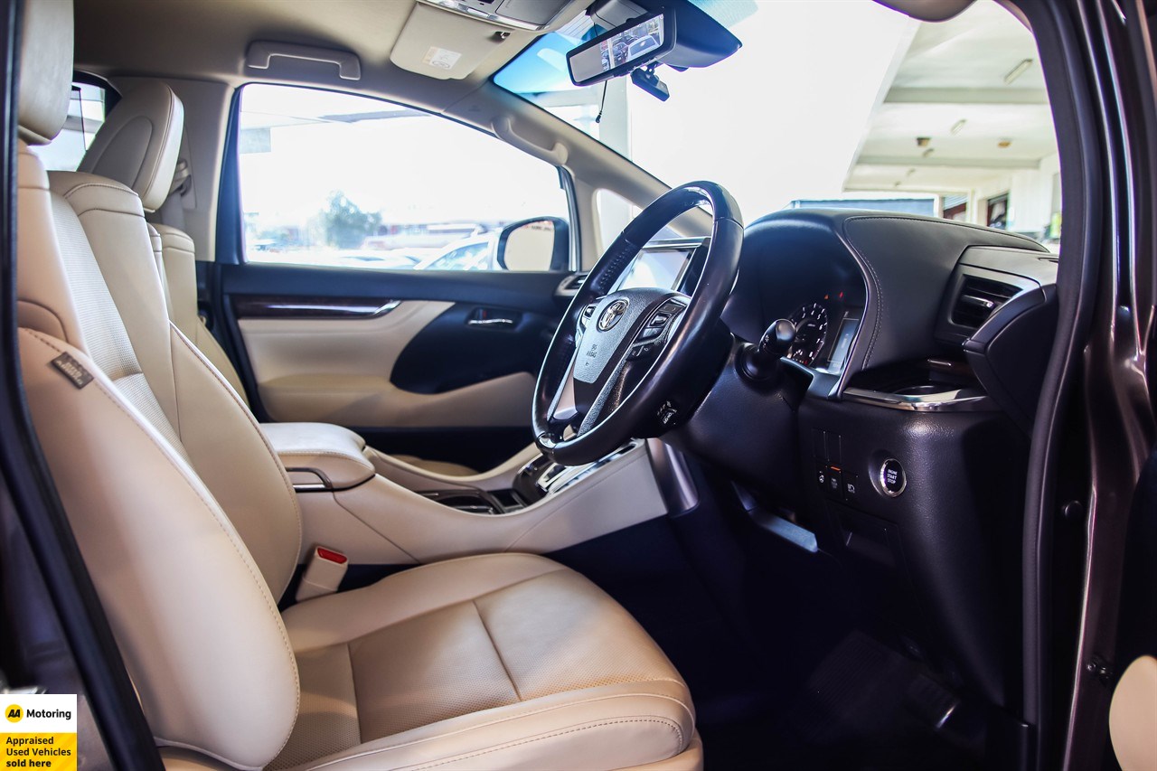 2020 Toyota Vellfire