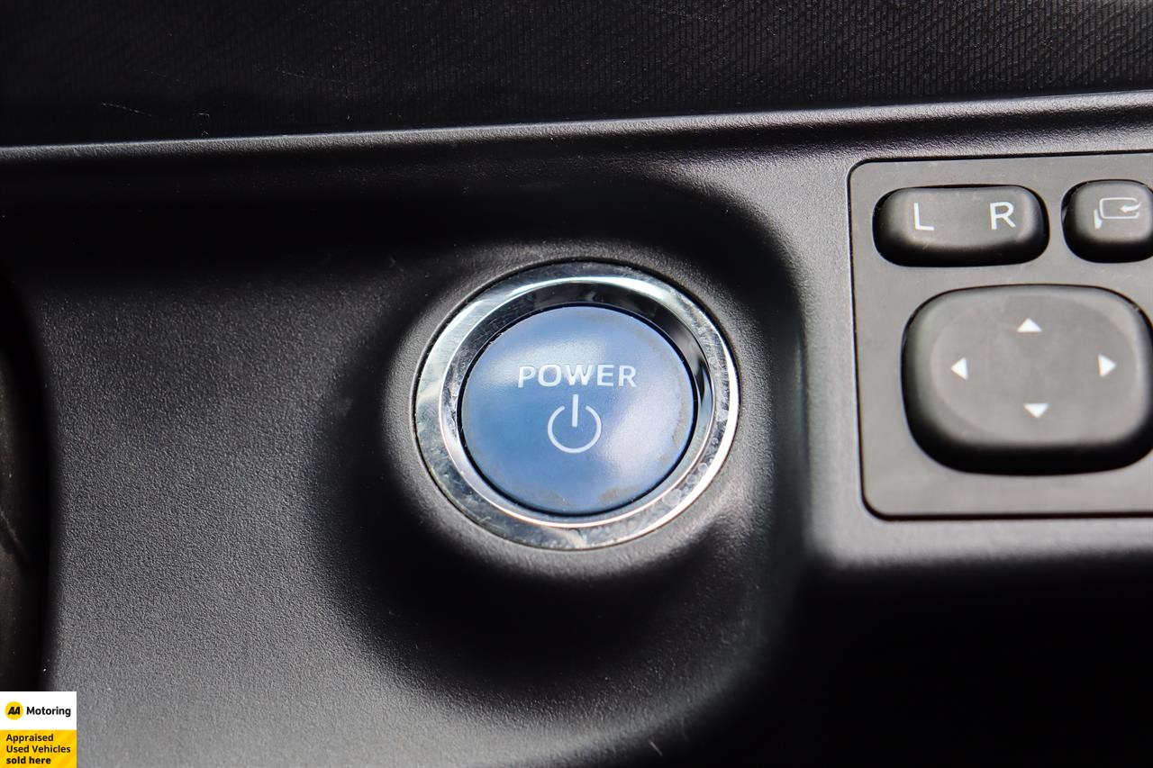 2016 Toyota Aqua