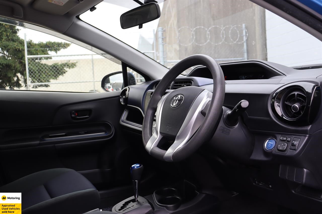 2016 Toyota Aqua