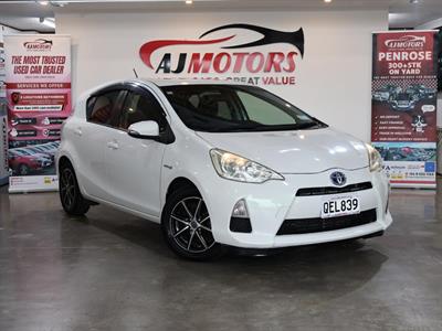2013 Toyota Aqua - Thumbnail