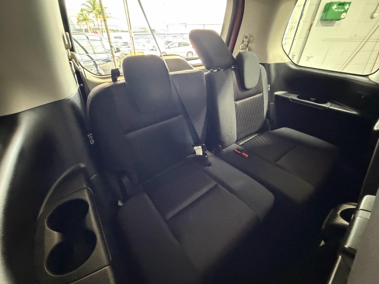 2016 Nissan Serena