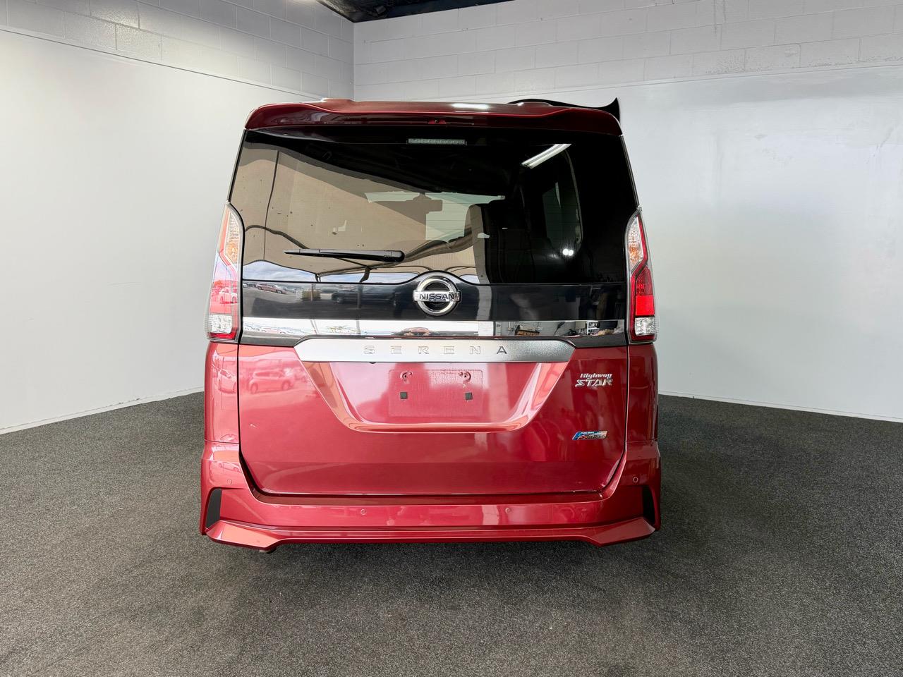 2016 Nissan Serena