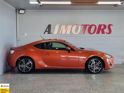 2012 Toyota 86 - Thumbnail