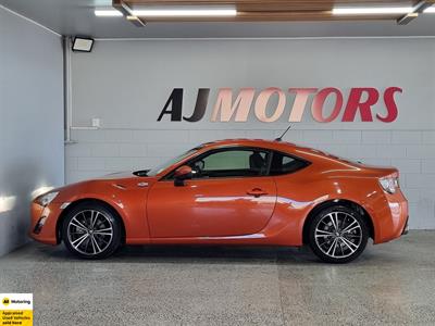 2012 Toyota 86 - Thumbnail