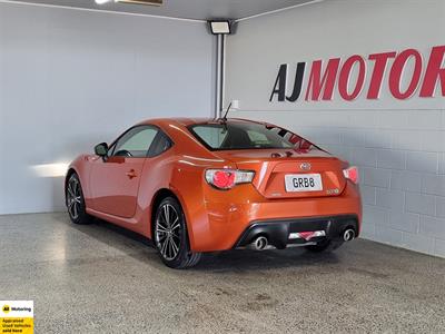 2012 Toyota 86 - Thumbnail