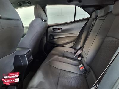 2018 Toyota Corolla - Thumbnail