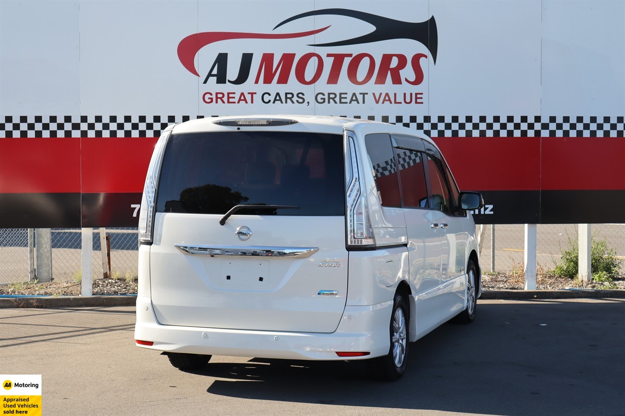 2015 Nissan Serena
