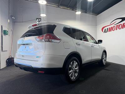 2015 Nissan X-Trail - Thumbnail