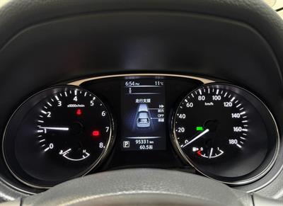 2015 Nissan X-Trail - Thumbnail