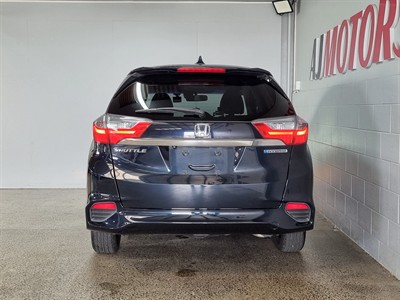 2017 Honda Shuttle - Thumbnail