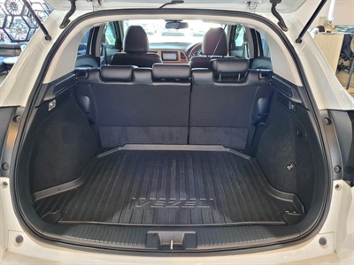 2015 Honda Vezel - Thumbnail