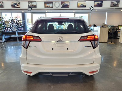 2015 Honda Vezel - Thumbnail