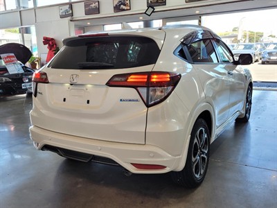 2015 Honda Vezel - Thumbnail