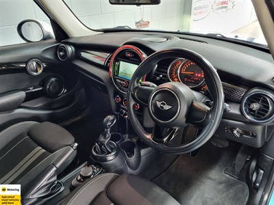 2016 Mini Cooper - Thumbnail