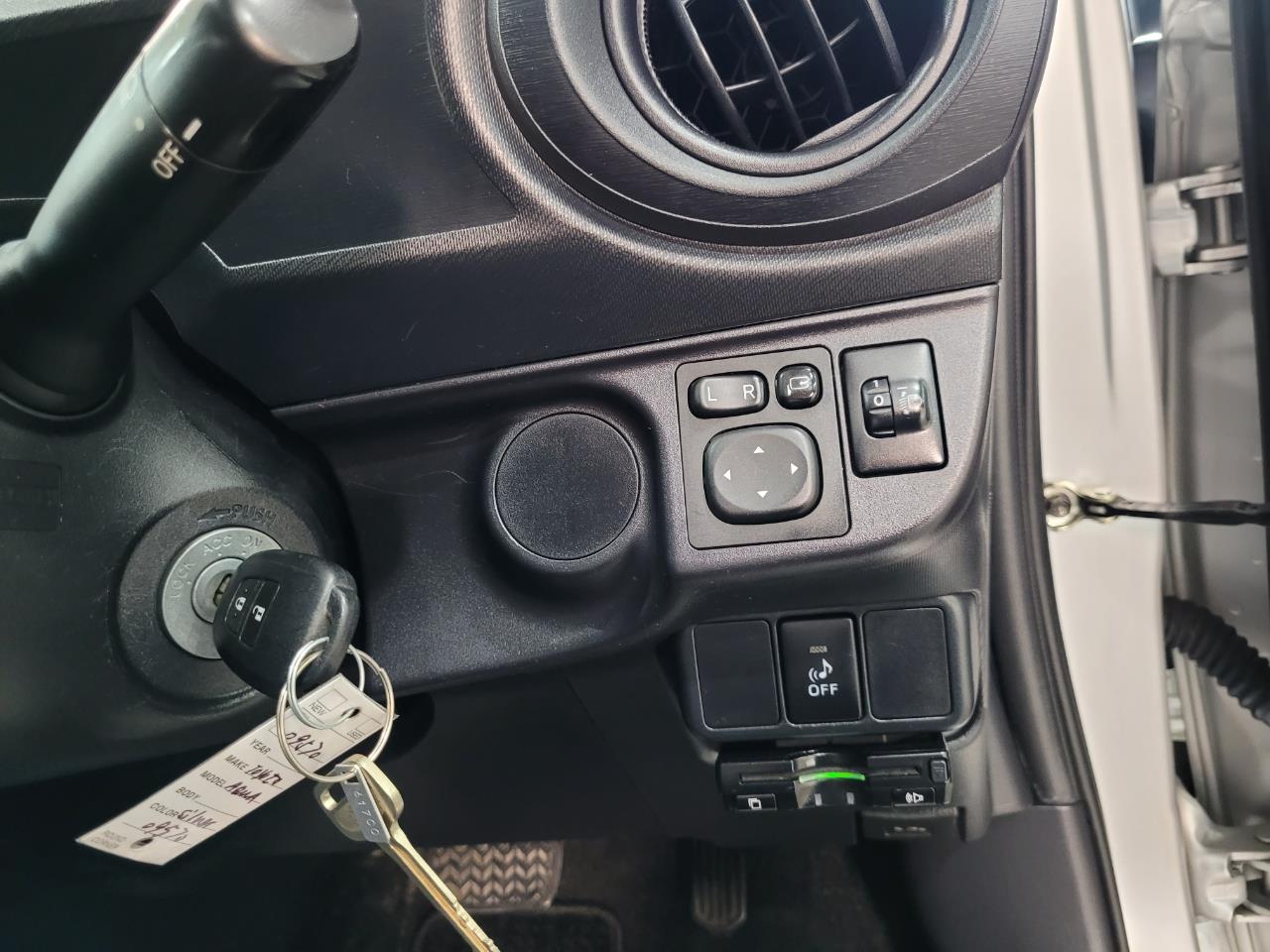 2014 Toyota Aqua