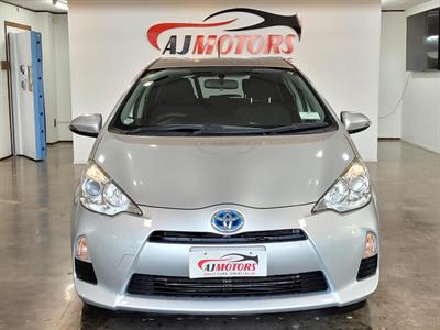 2014 Toyota Aqua - Thumbnail