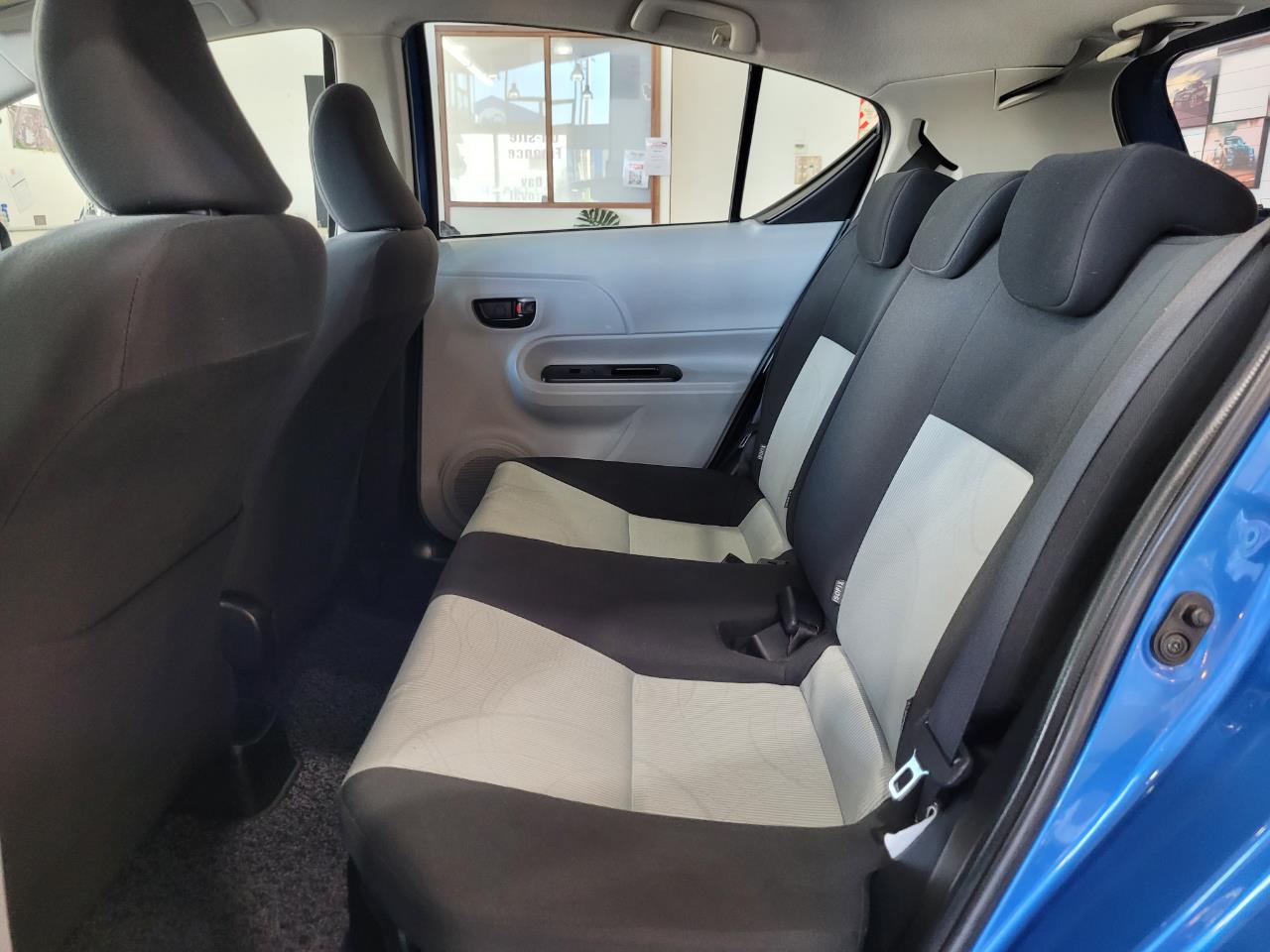 2012 Toyota Aqua
