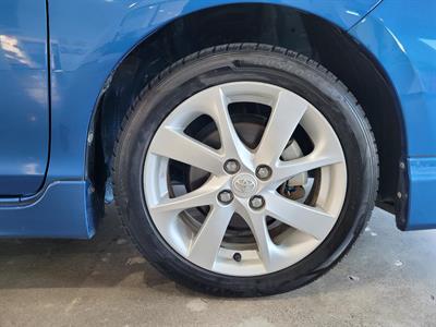 2012 Toyota Aqua - Thumbnail