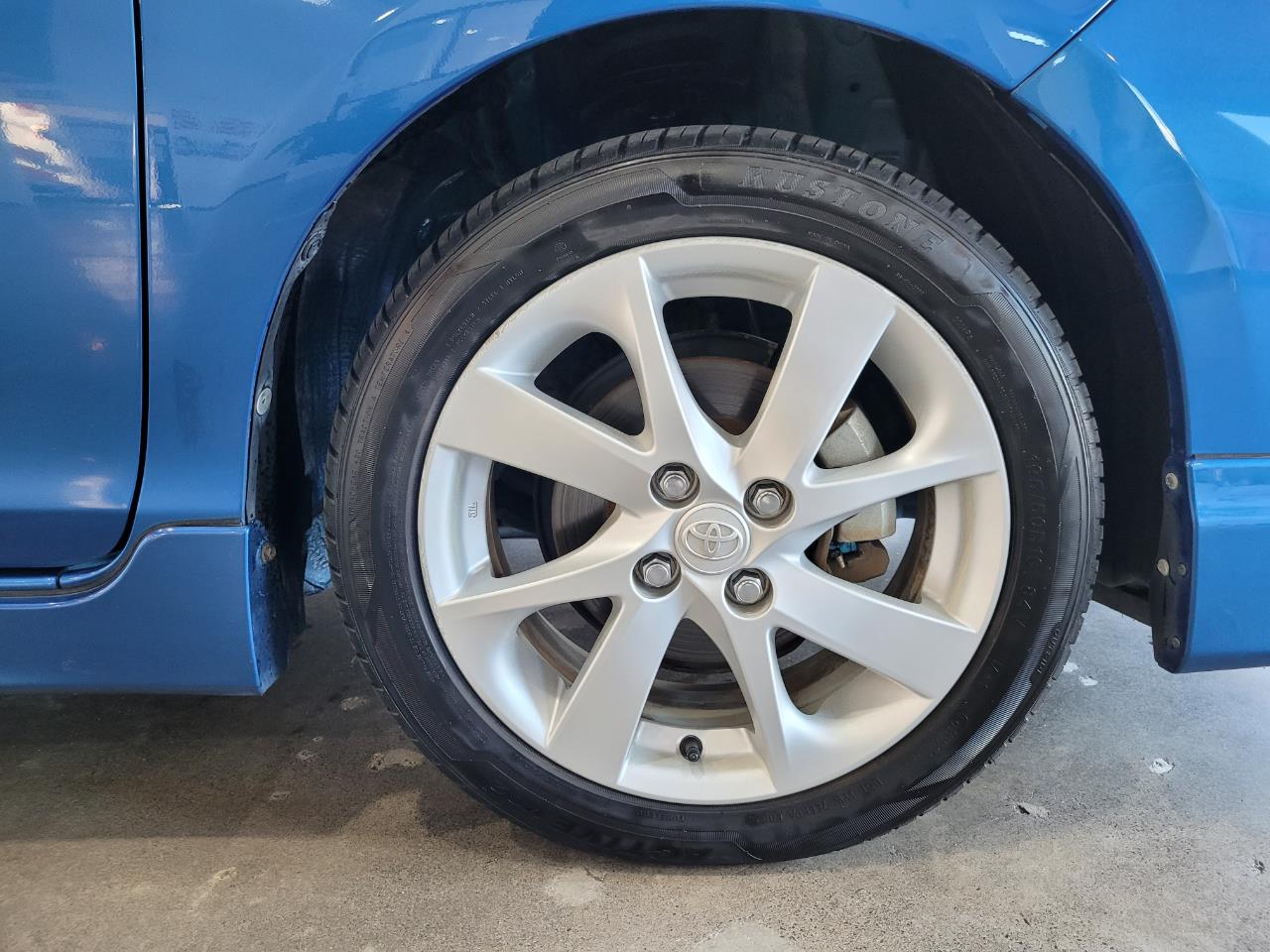 2012 Toyota Aqua