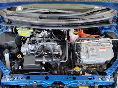 2012 Toyota Aqua - Thumbnail
