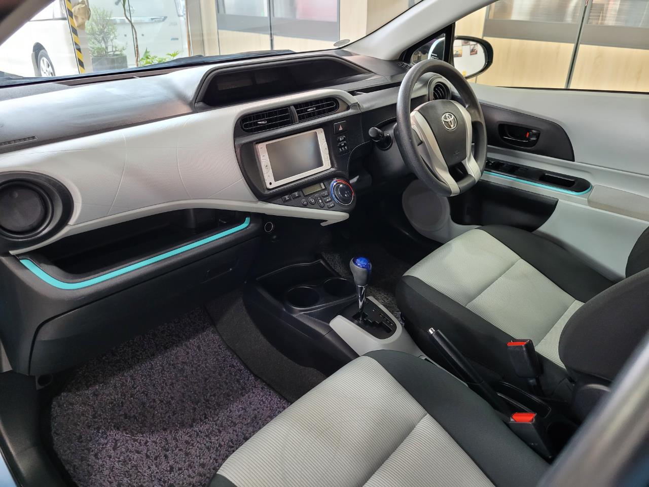 2012 Toyota Aqua