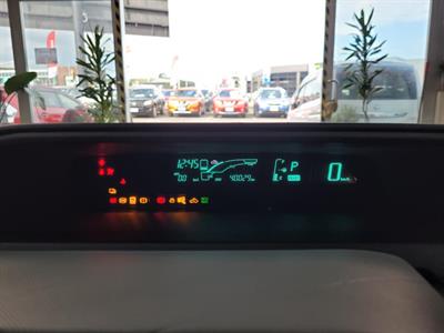 2012 Toyota Aqua - Thumbnail