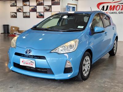 2012 Toyota Aqua - Thumbnail
